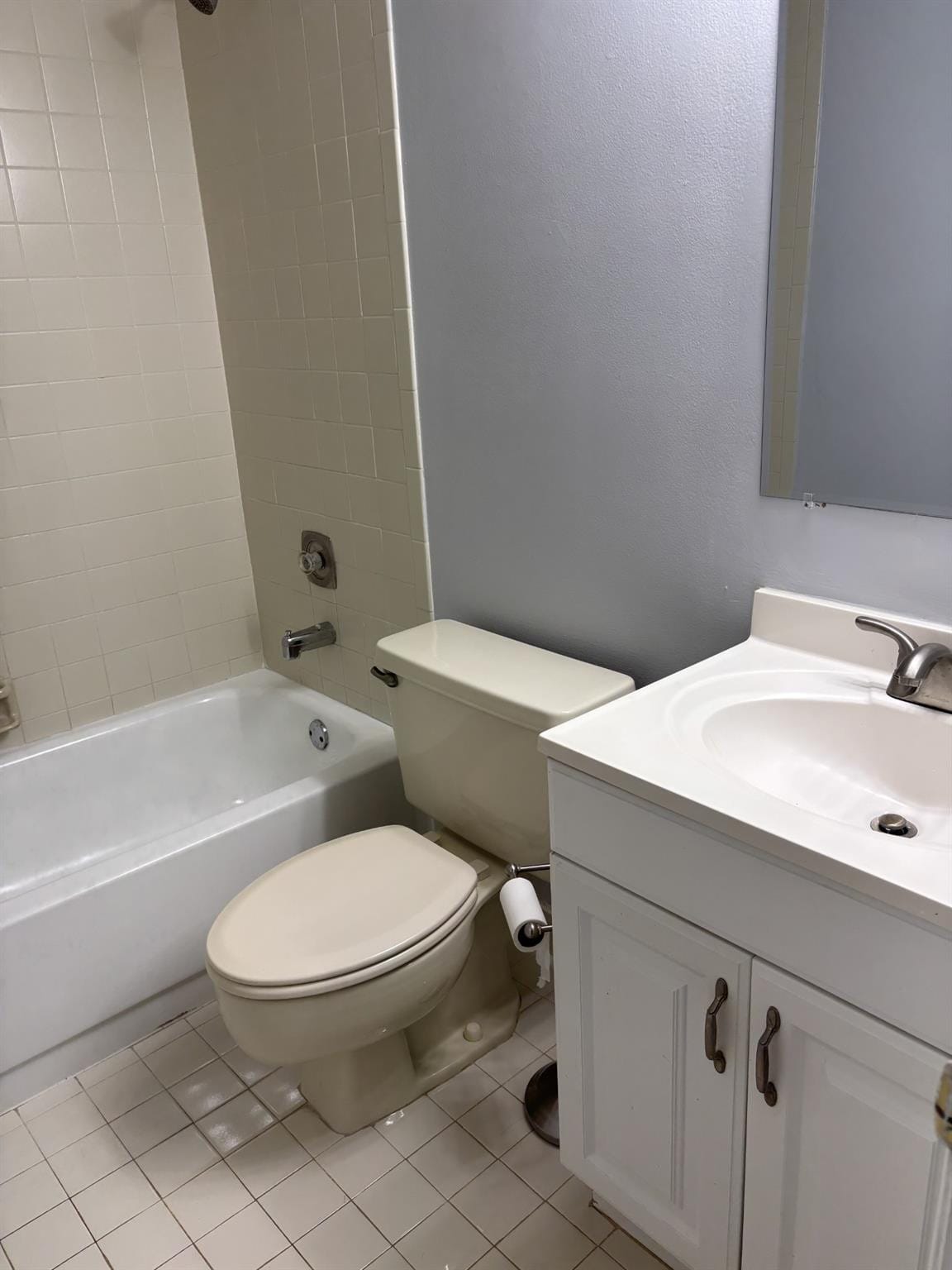 201 Lake Pointe Drive 107, Oakland Park, FL 33309 photo 15