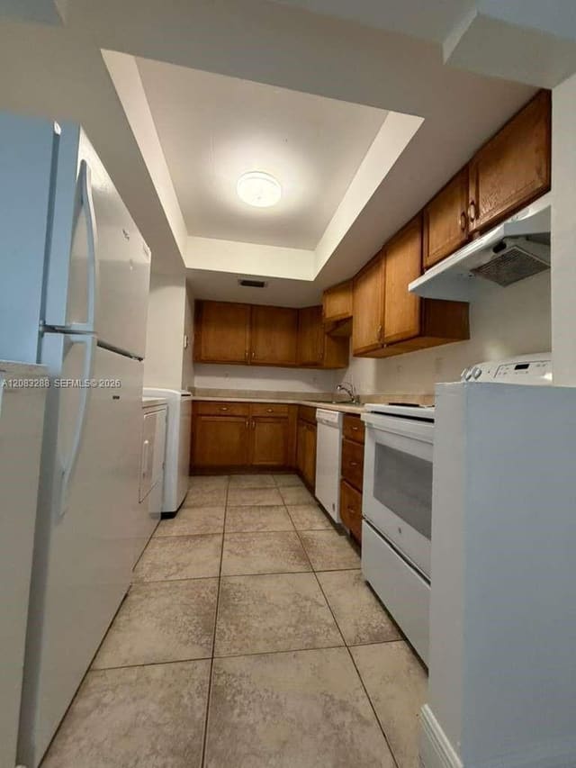 5822 NW 21st Street 39-E, Lauderhill, FL 33313