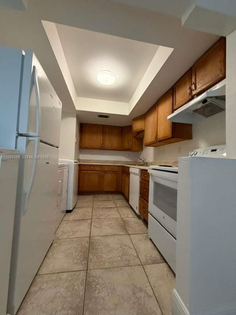 5822 NW 21st Street 39-E, Lauderhill, FL 33313