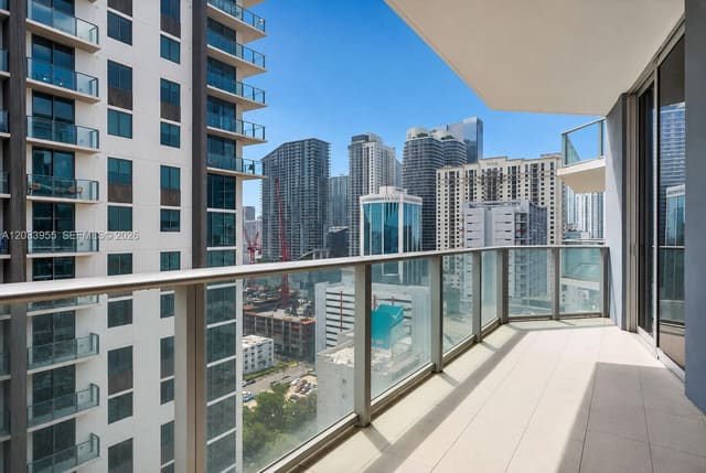1010 SW 2nd Avenue 2005, Miami, FL 33130