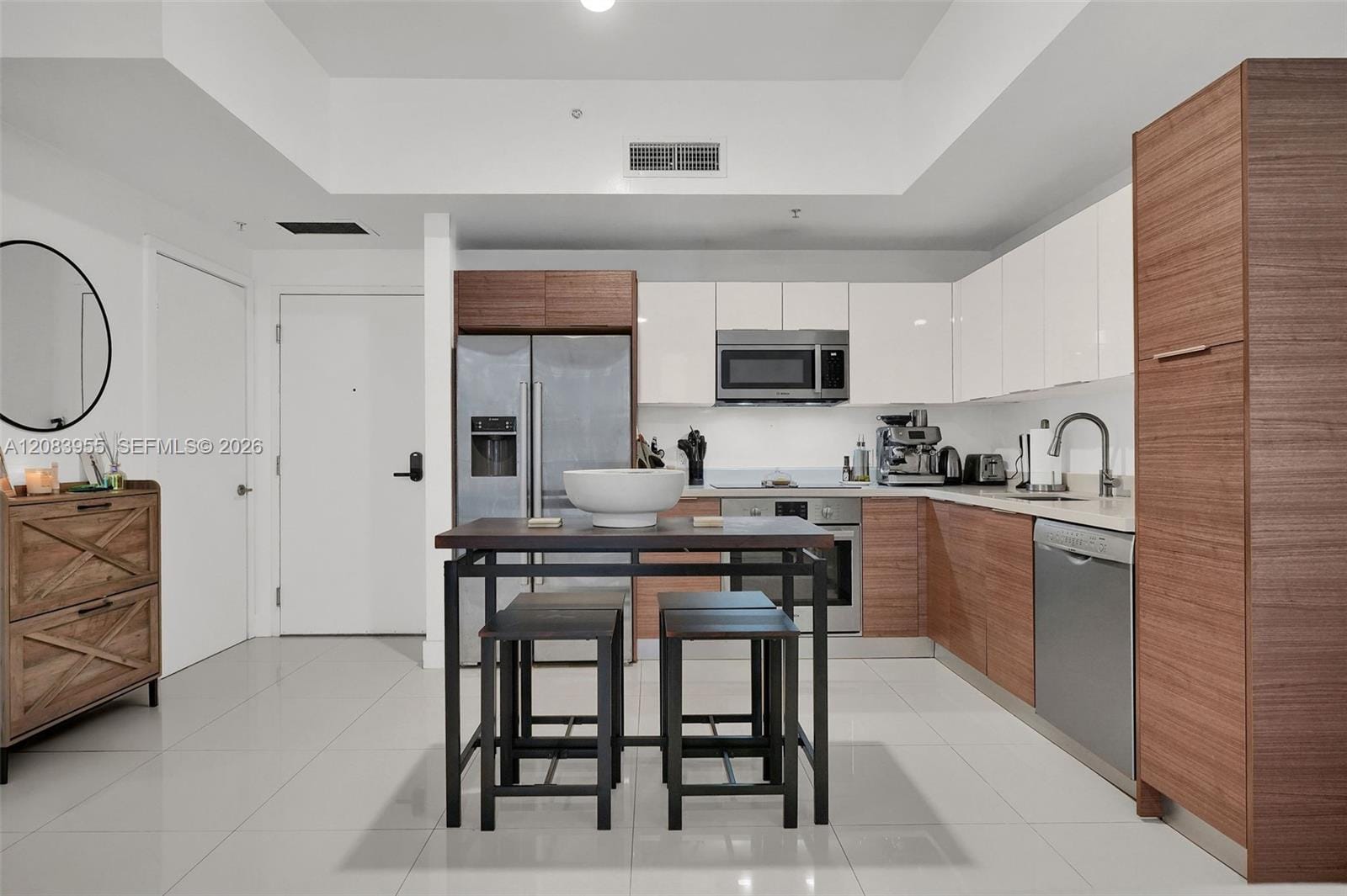 1010 SW 2nd Avenue 2005, Miami, FL 33130 photo 4