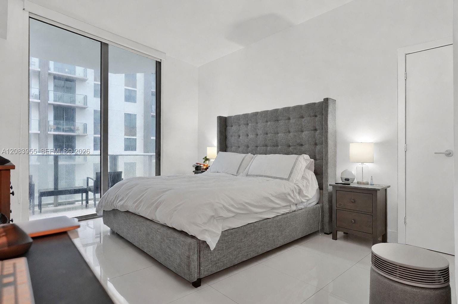 1010 SW 2nd Avenue 2005, Miami, FL 33130 photo 7