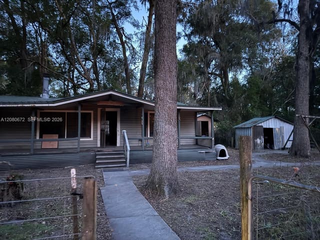 2212 NE Washington Street, FL 32055