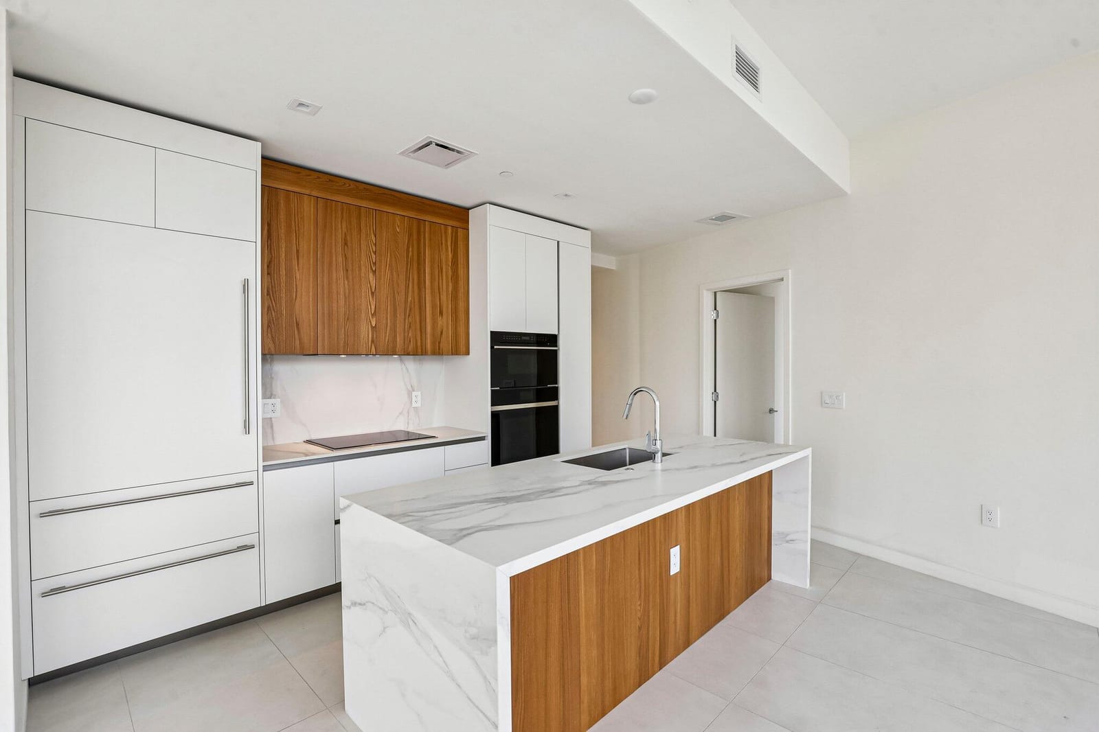 1400 BISCAYNE Boulevard 201, Miami, FL 33132 photo 17