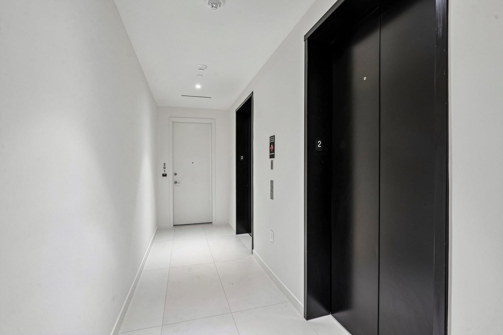 1400 BISCAYNE Boulevard 201 — photo 3
