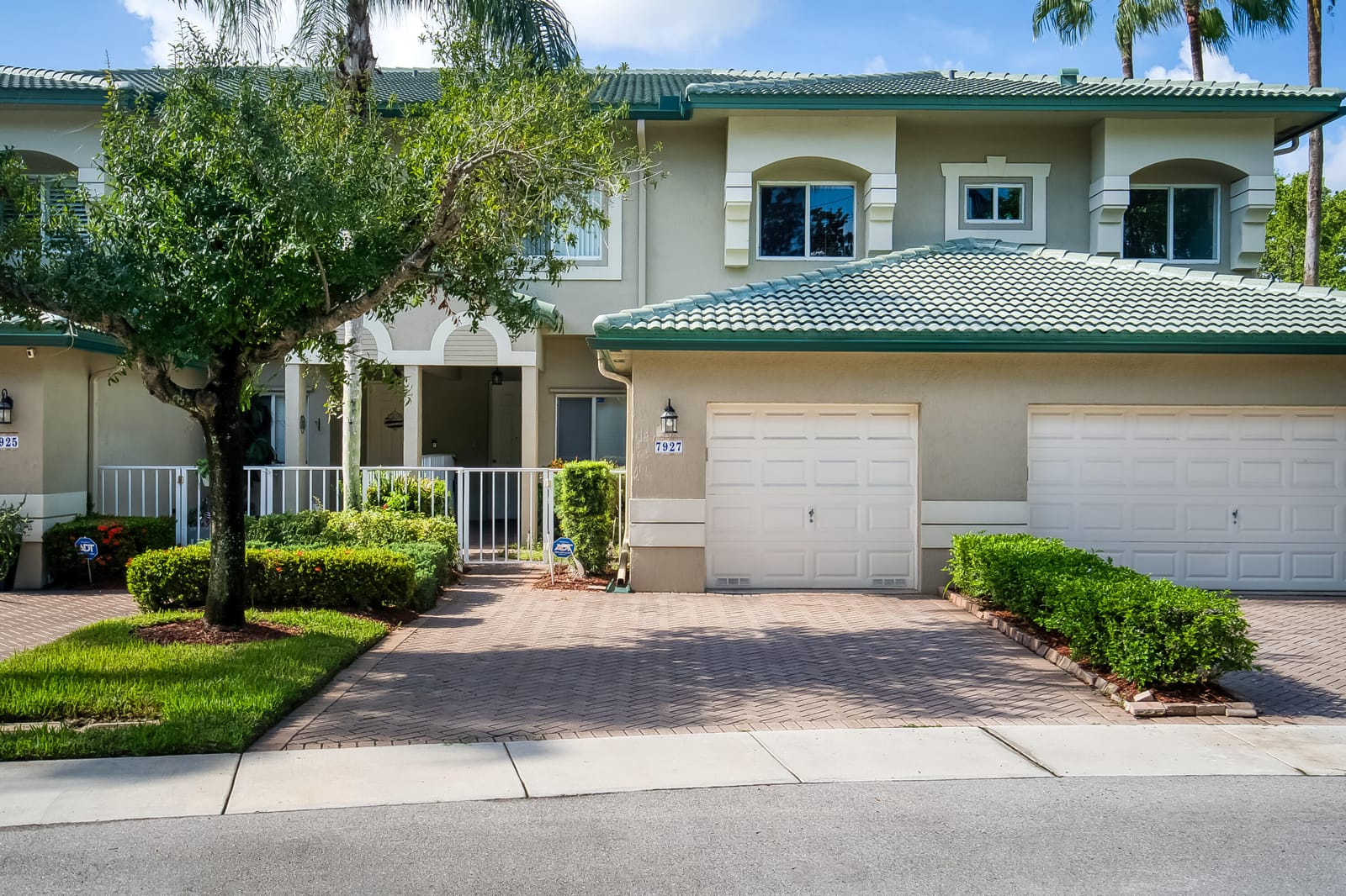 7927 Exeter Boulevard E, Tamarac, FL 33321