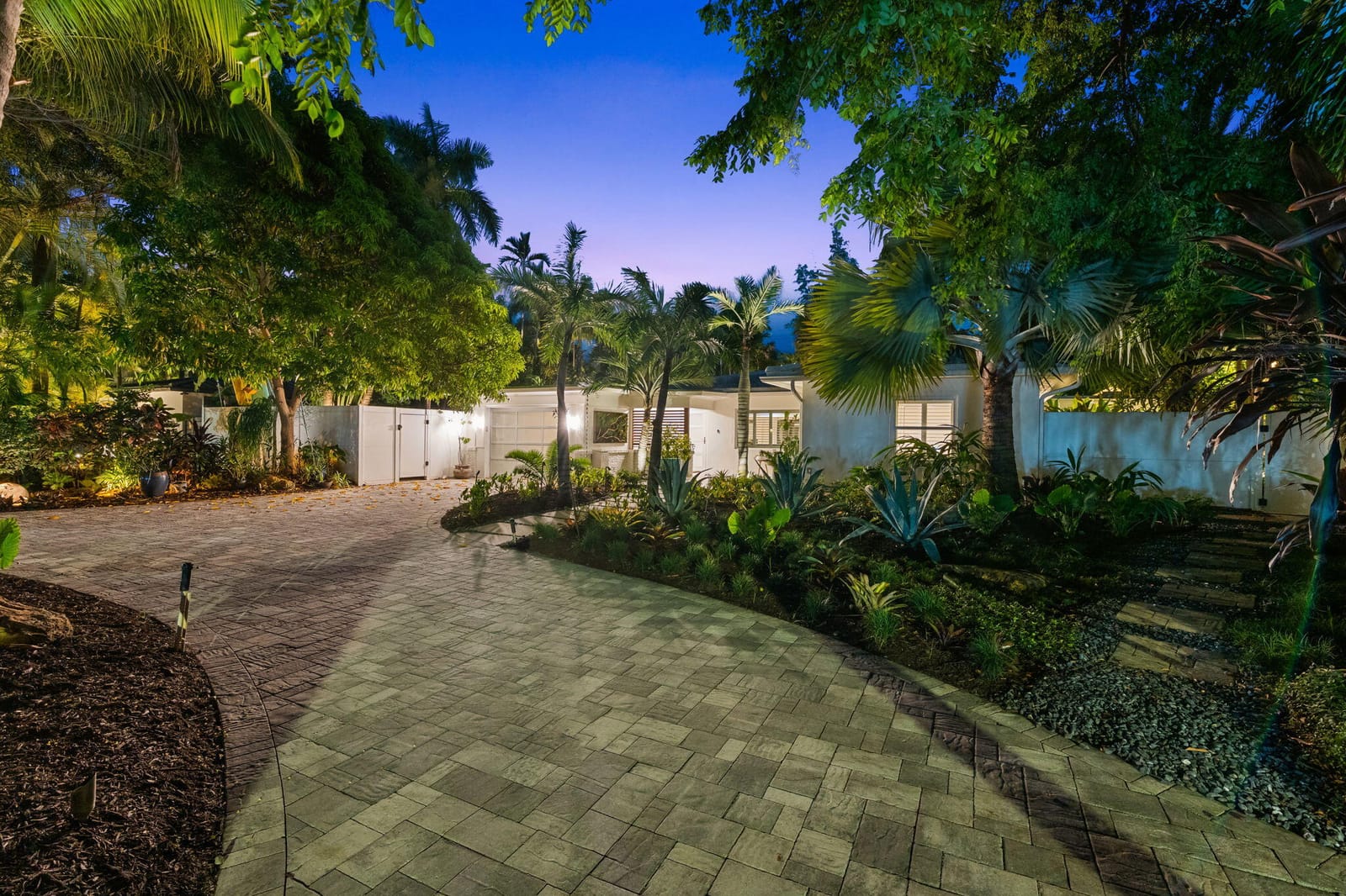1500 MIDDLE RIVER Drive, Fort Lauderdale, FL 33304 photo 6
