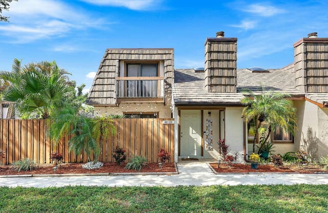 4012 PALM BAY Circle D, West Palm Beach, FL 33406