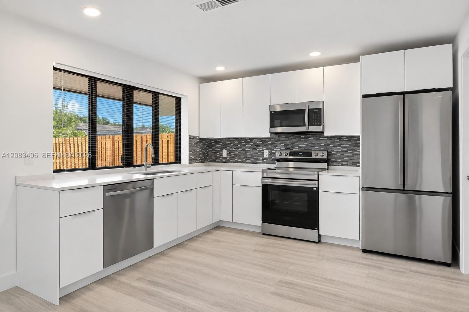 10171 NW 24th Street — photo 10