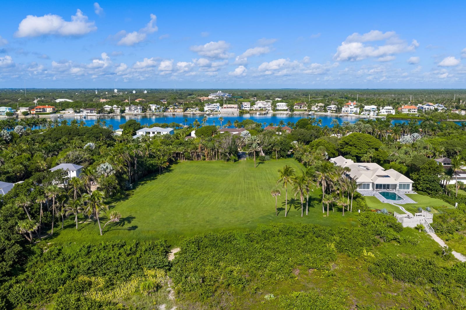 511 S Beach Road, Jupiter, FL 33455 photo 2