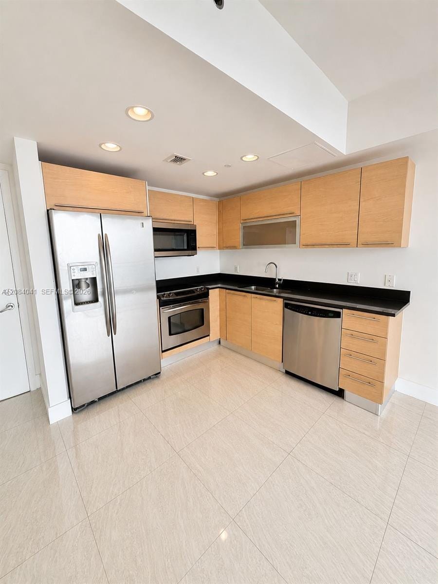 951 Brickell Avenue 1609 — photo 2