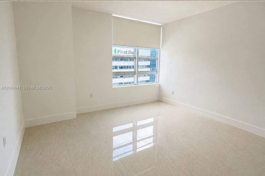 951 Brickell Avenue 1609 — photo 3