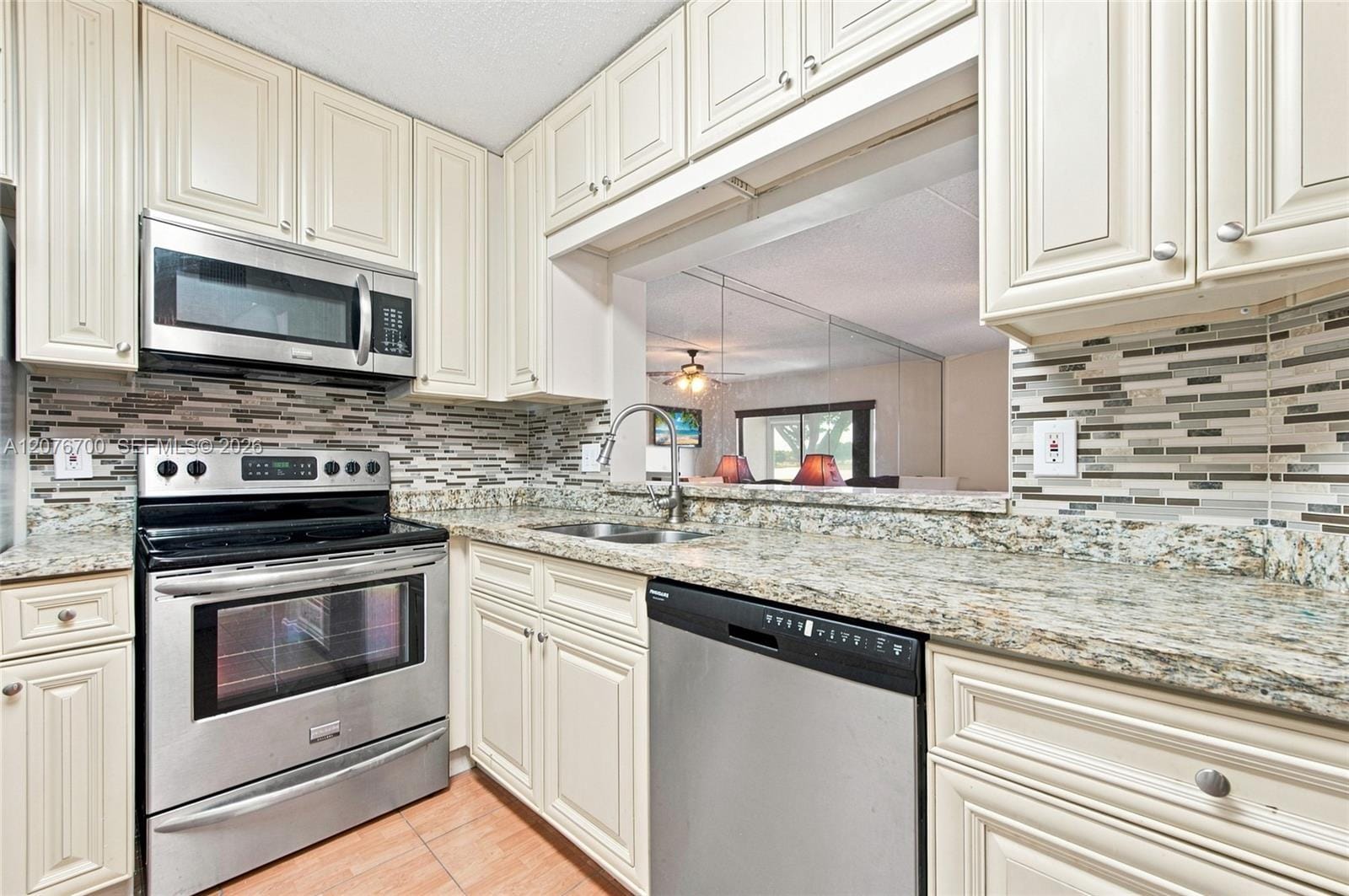 5510 Lakeside Drive 108 — photo 6