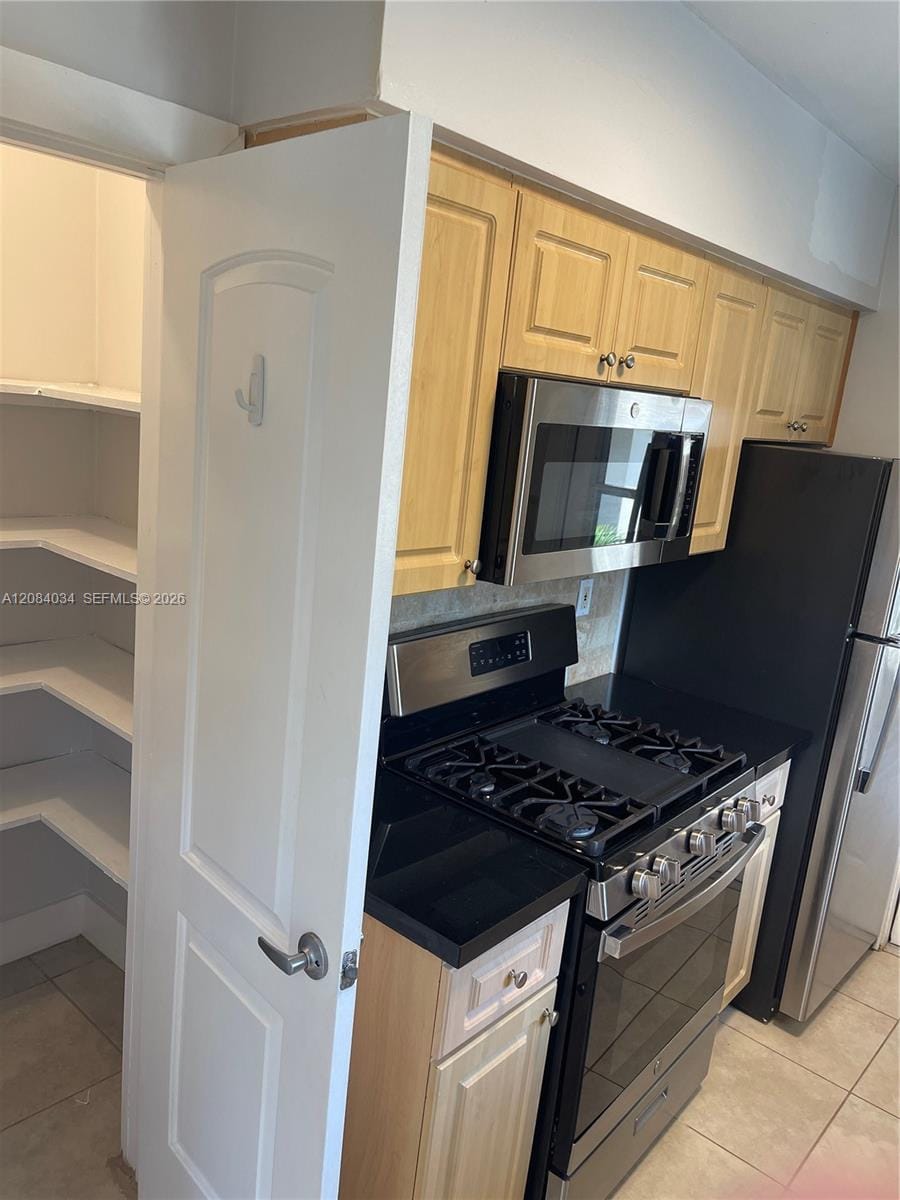 125 Edgewater Drive 14, Coral Gables, FL 33133 photo 14