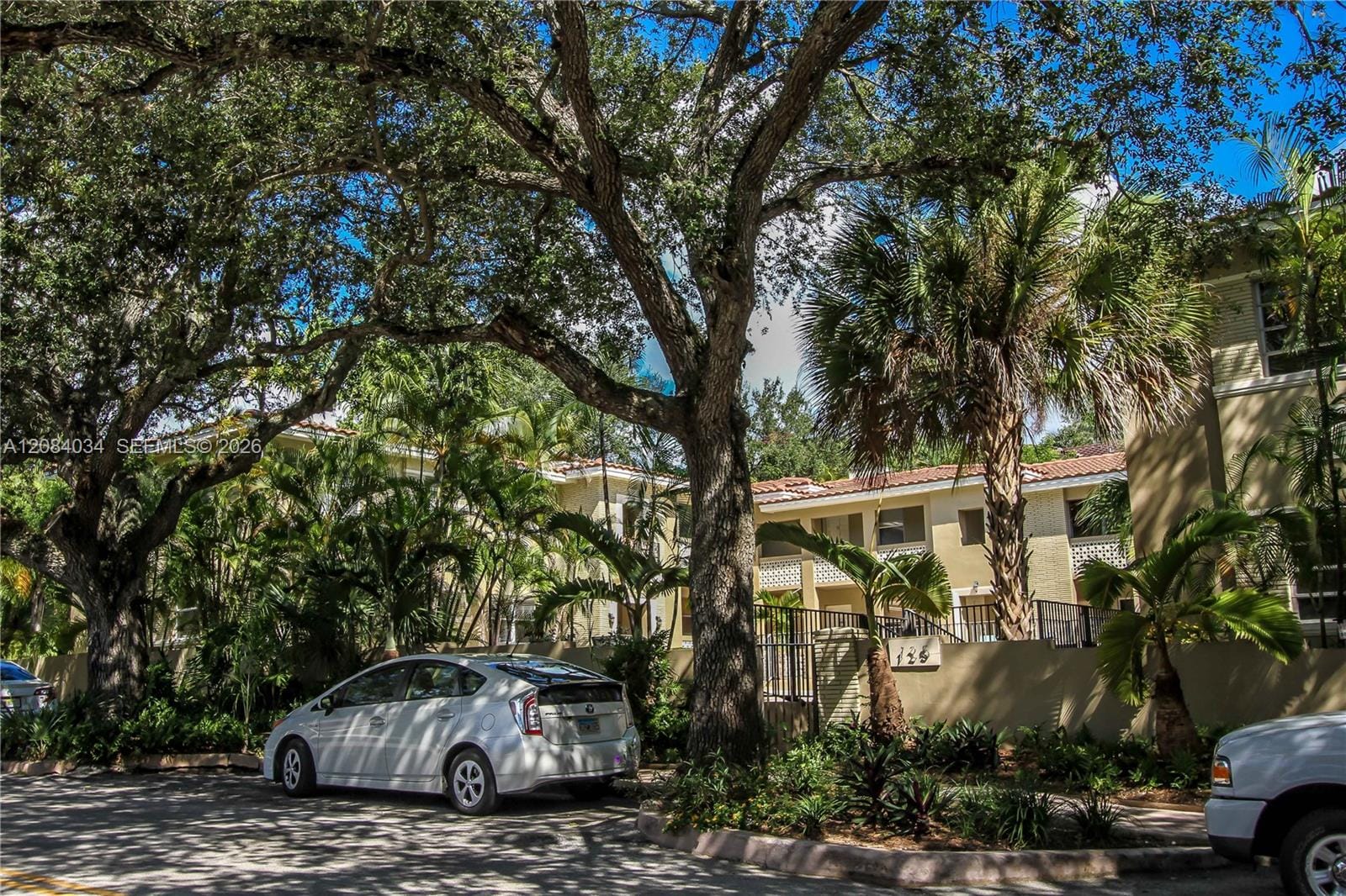 125 Edgewater Drive 14, Coral Gables, FL 33133 photo 28