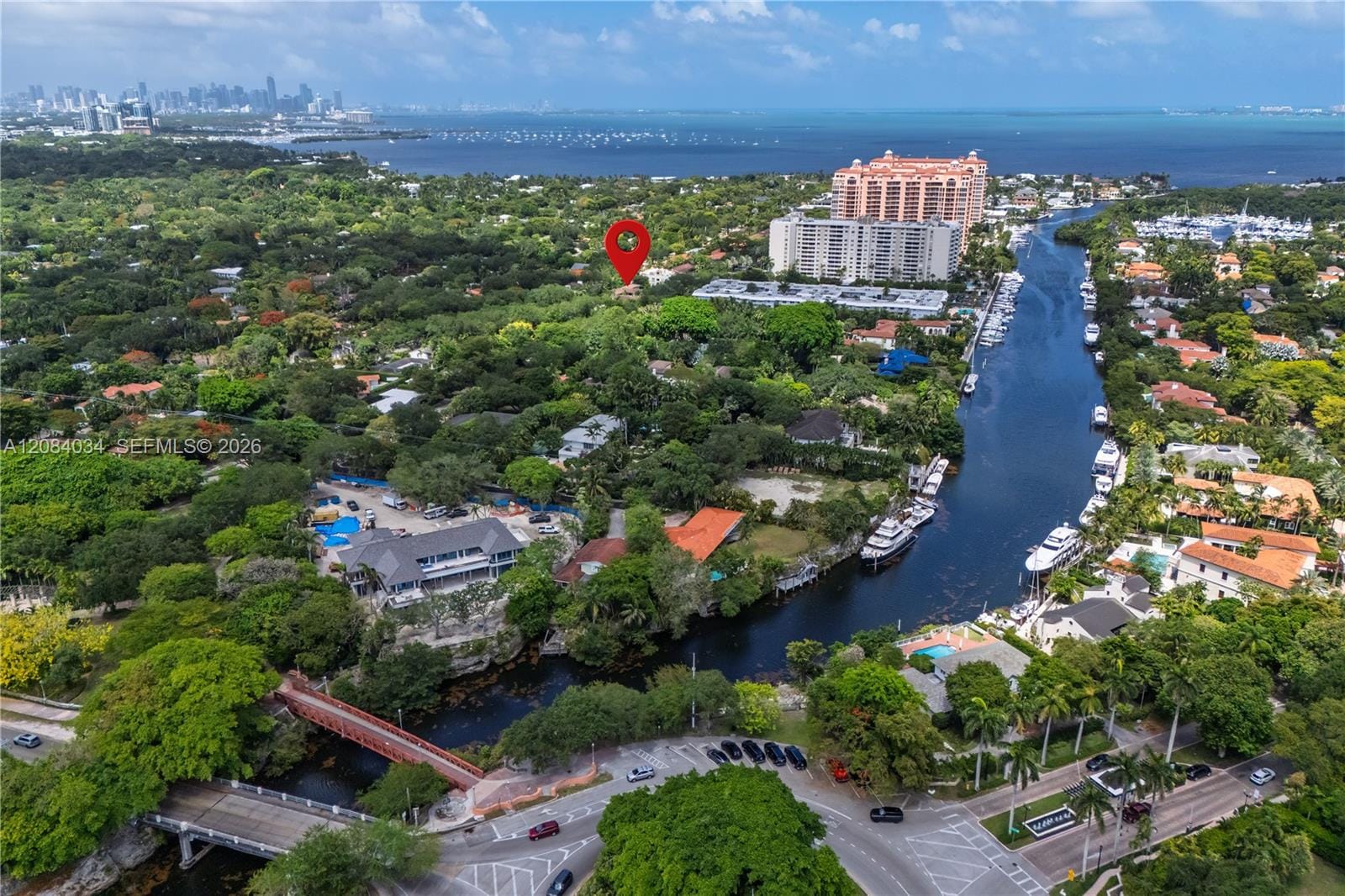 125 Edgewater Drive 14, Coral Gables, FL 33133