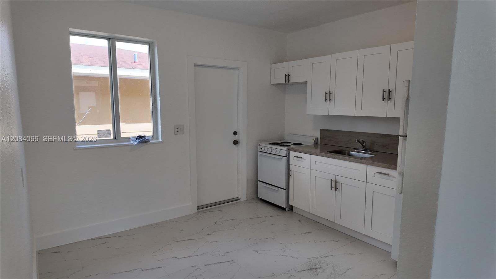 3737 NW 20th Avenue 3737 — photo 5