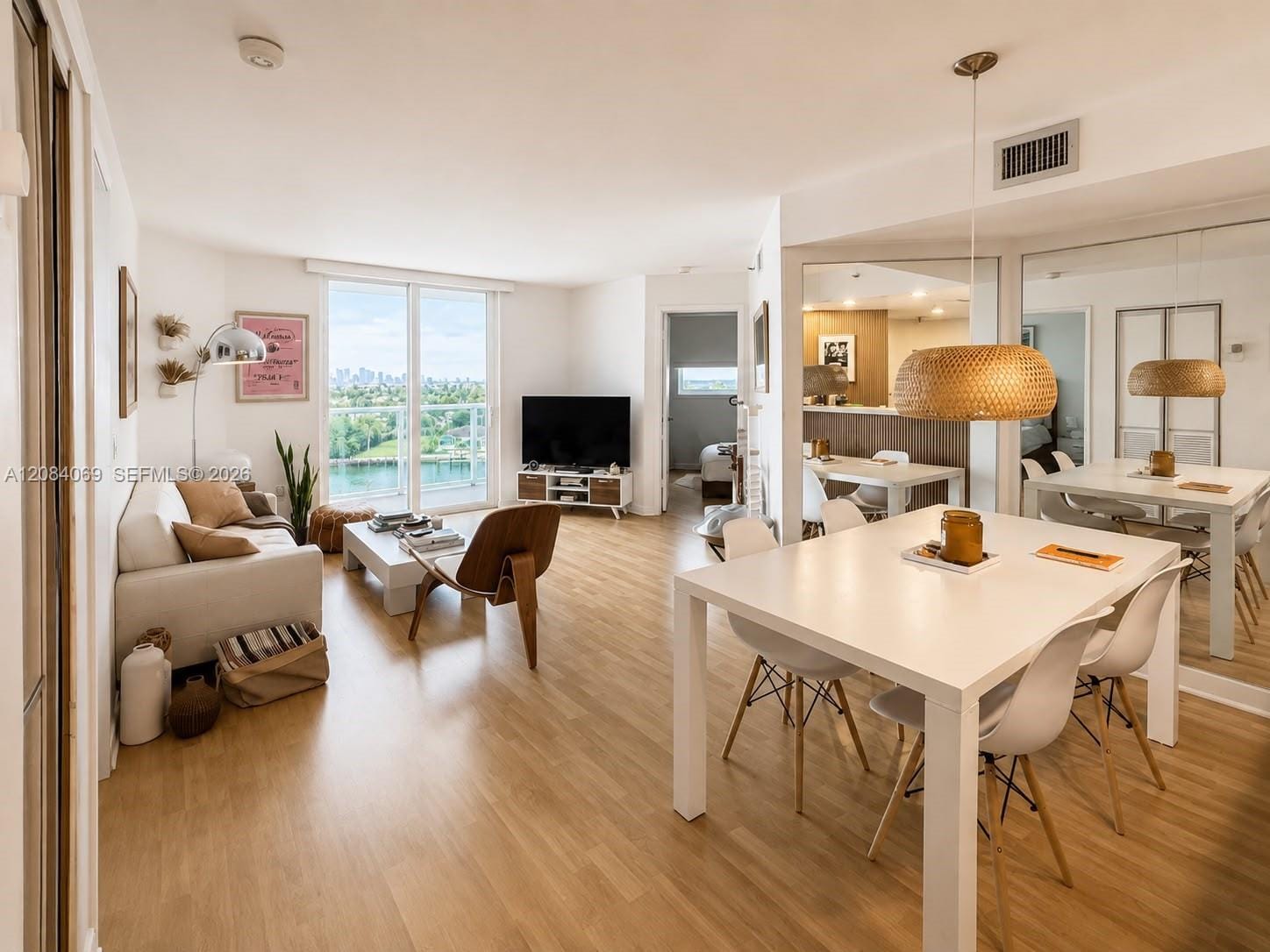 5880 Collins Avenue 903 — photo 6