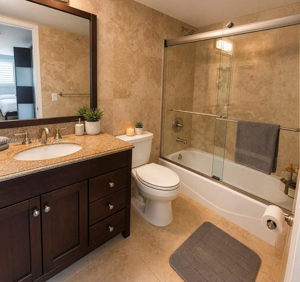 5880 Collins Avenue 903 — photo 10