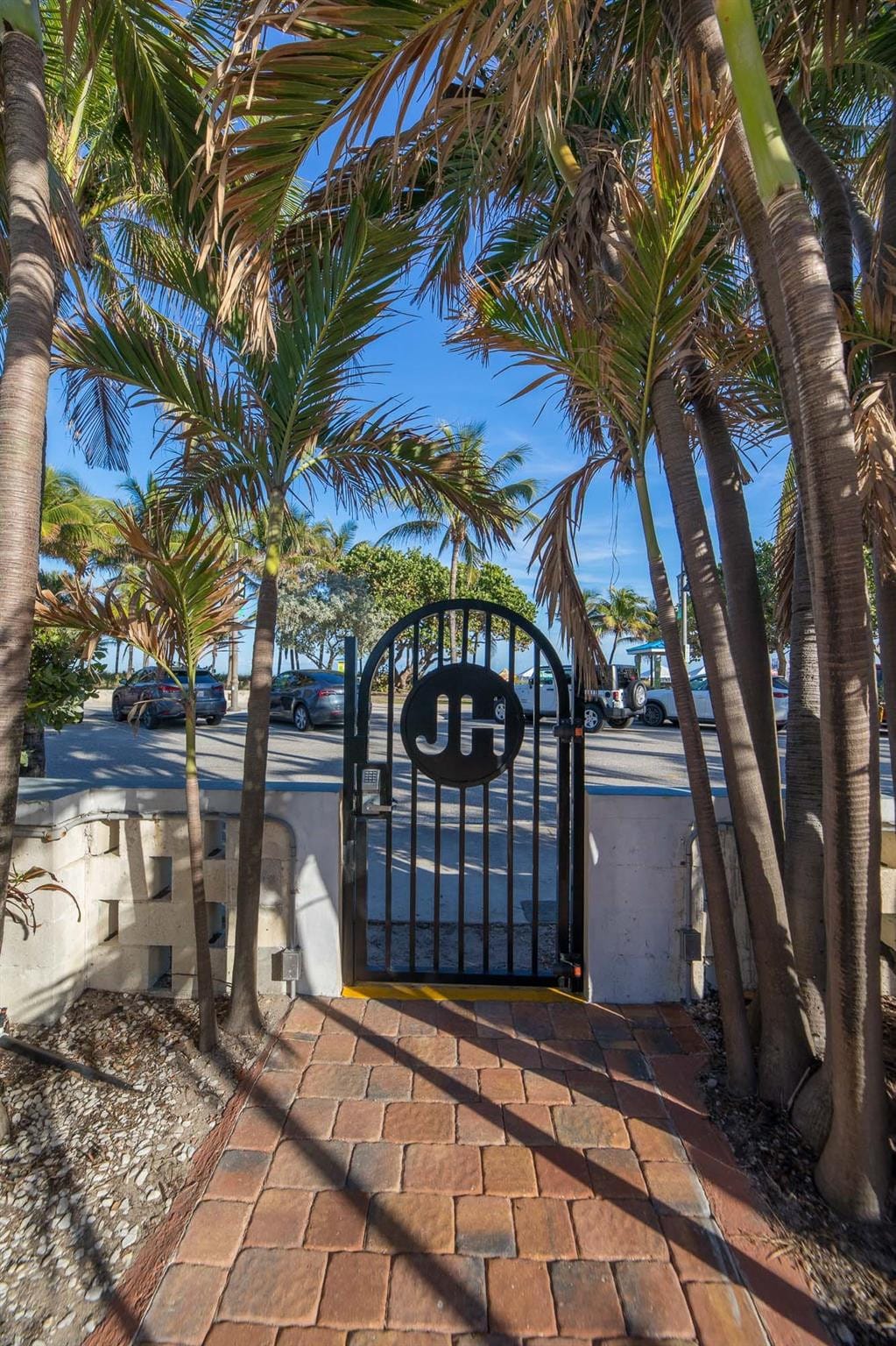 305 N POMPANO BEACH Boulevard 507, Pompano Beach, FL 33062 photo 23