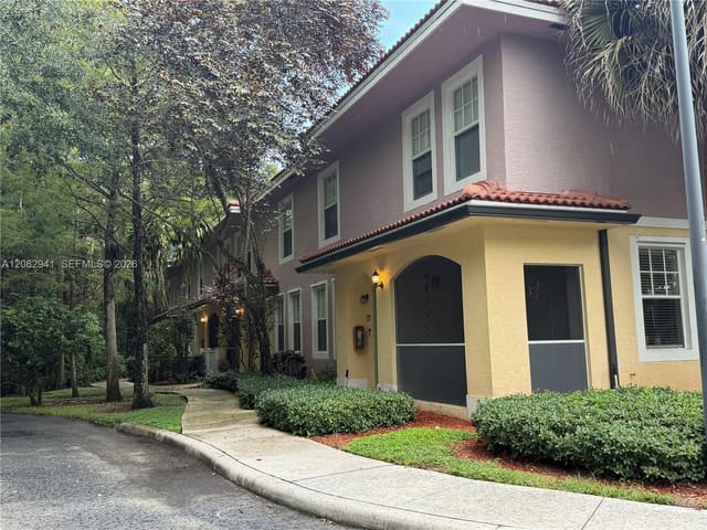 6956 W Sample Road 6956, Coral Springs, FL 33067