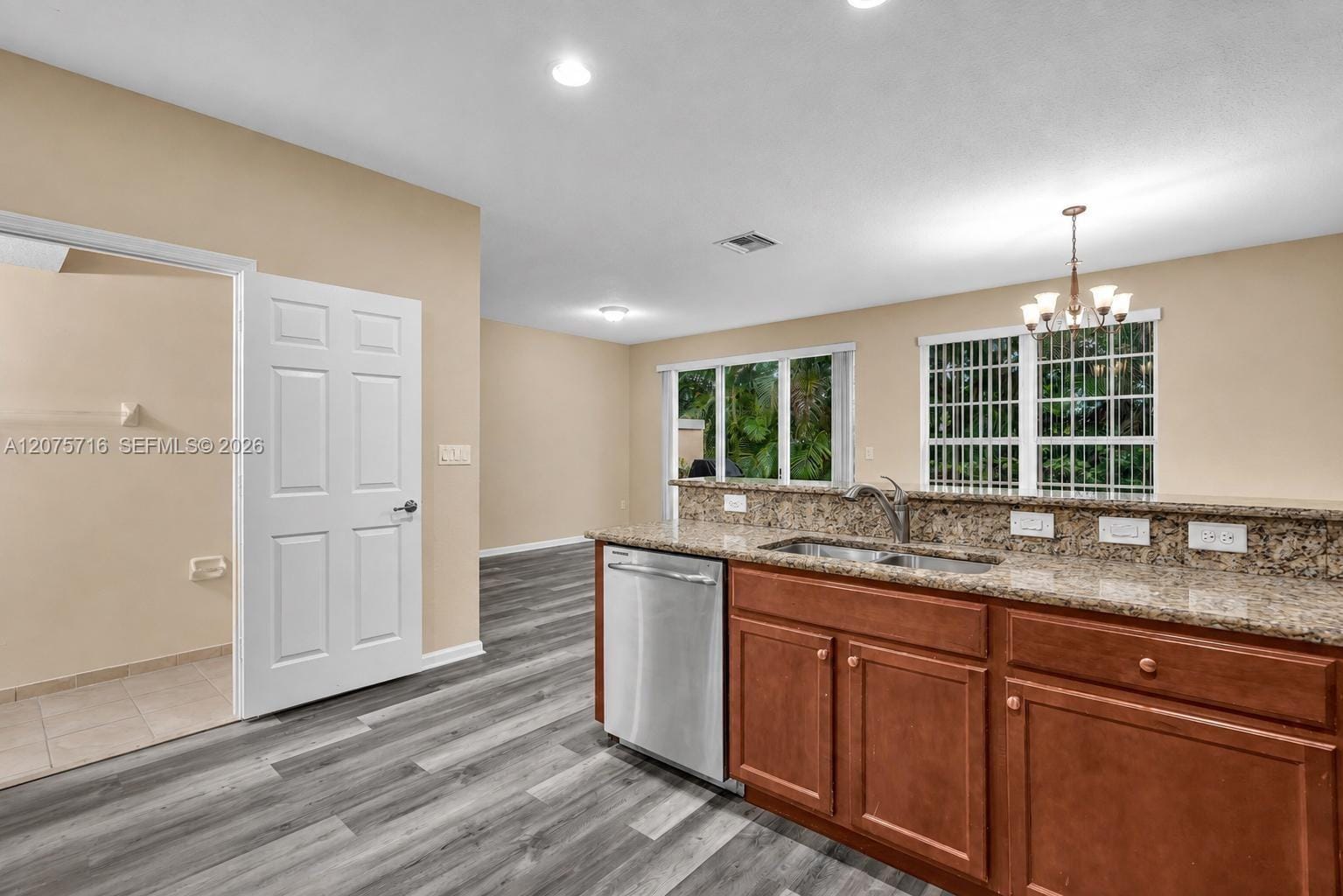 3222 NW 31st Terrace, Oakland Park, FL 33309 photo 3