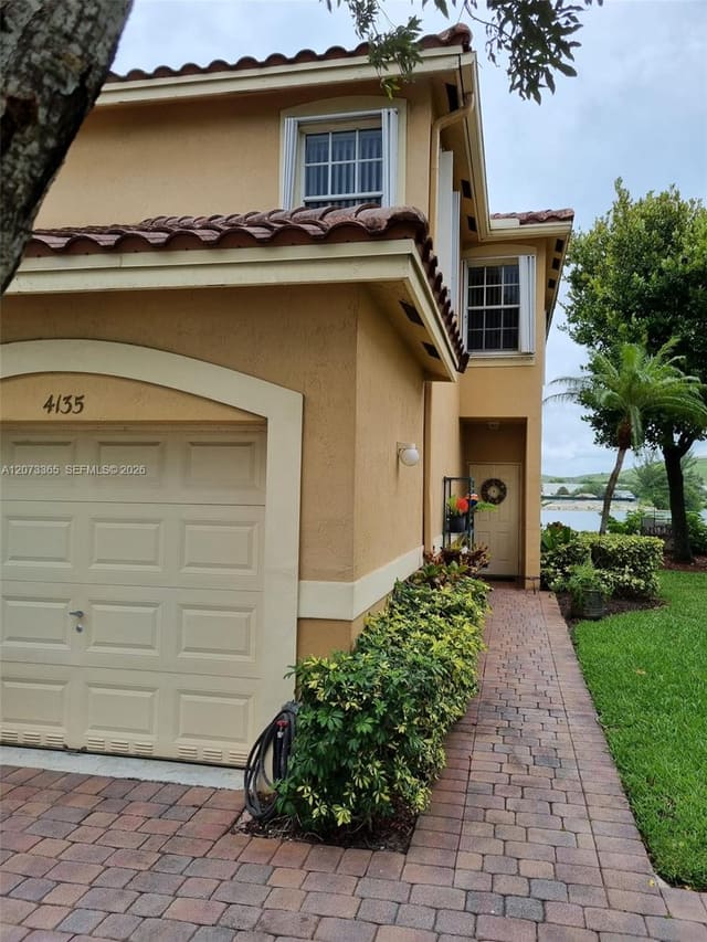 4135 Crystal Lake Drive, Deerfield Beach, FL 33064