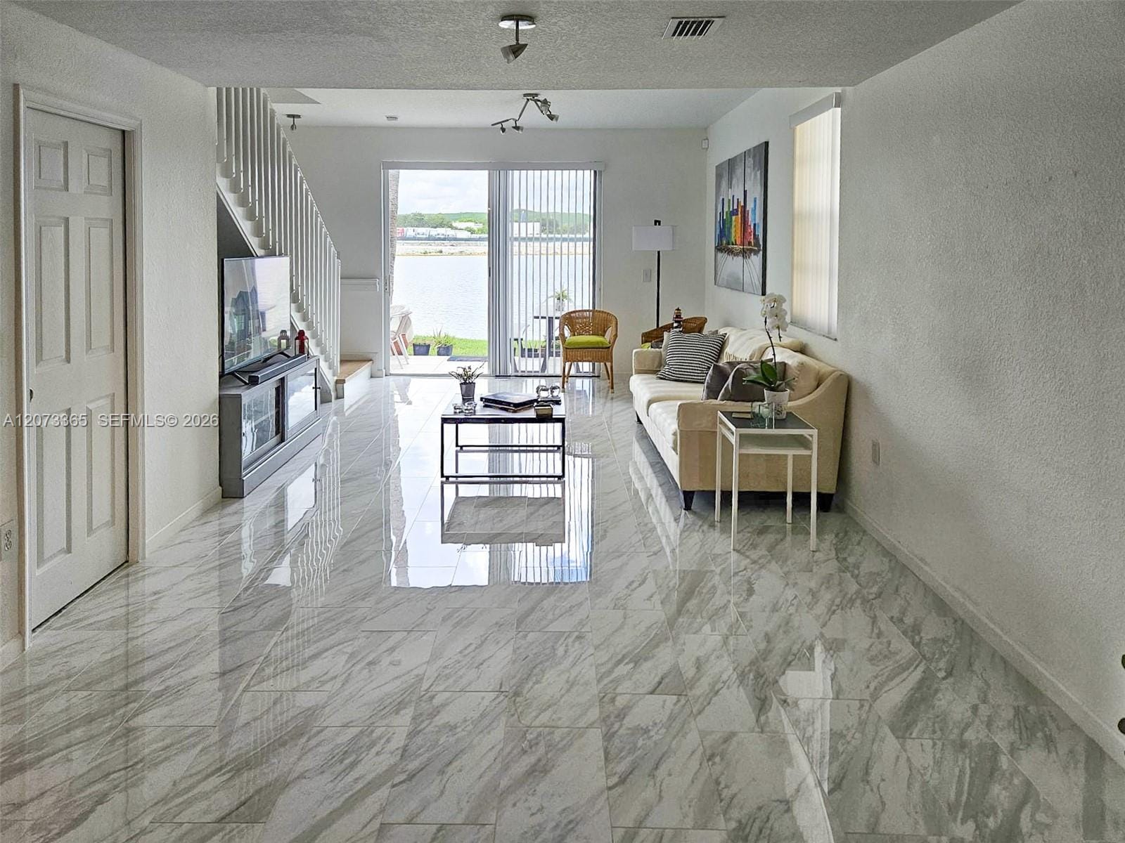 4135 Crystal Lake Drive, Deerfield Beach, FL 33064 photo 3