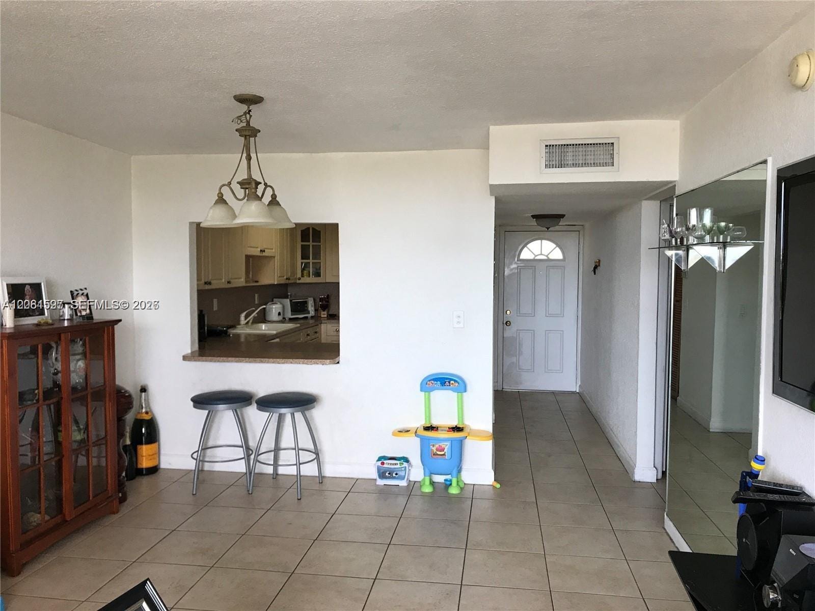10090 NW 80th Court 1561, Hialeah Gardens, FL 33016 photo 4