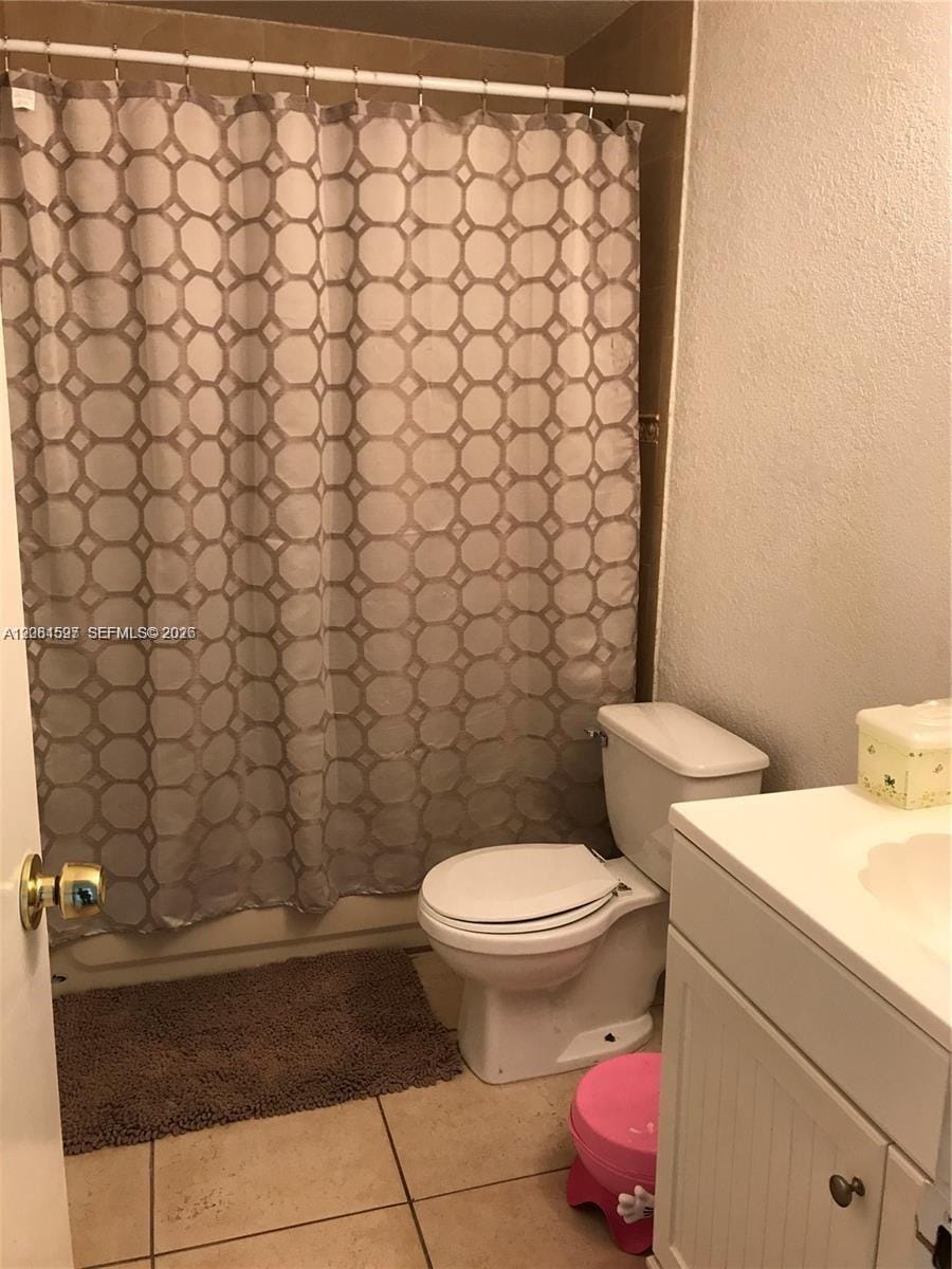 10090 NW 80th Court 1561, Hialeah Gardens, FL 33016 photo 8
