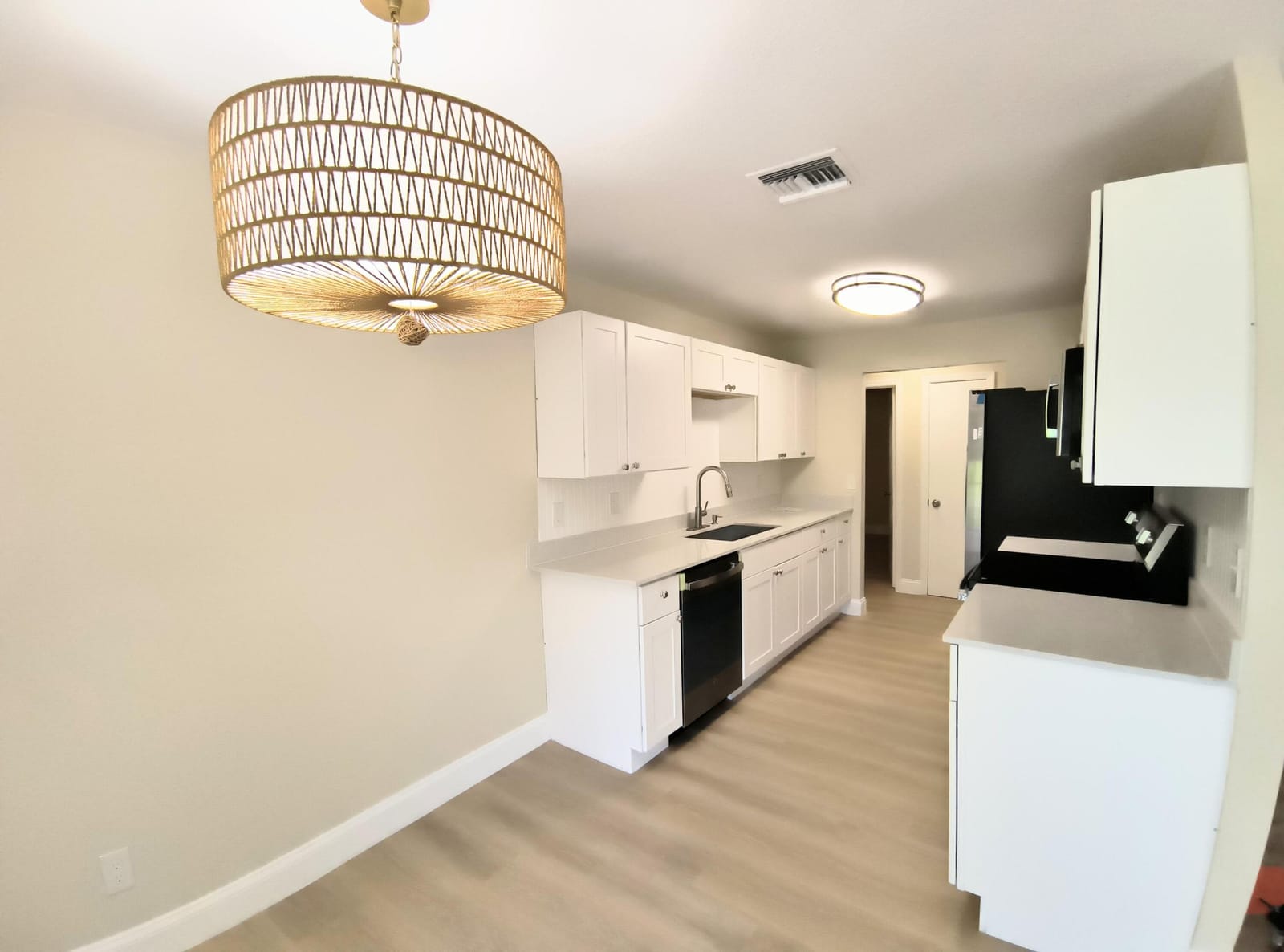 6903 COQUINA Avenue — photo 9