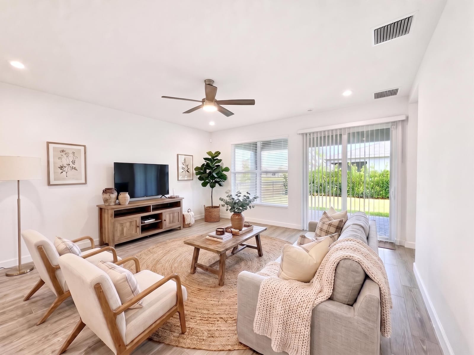 9555 SW INDRA Way — photo 4