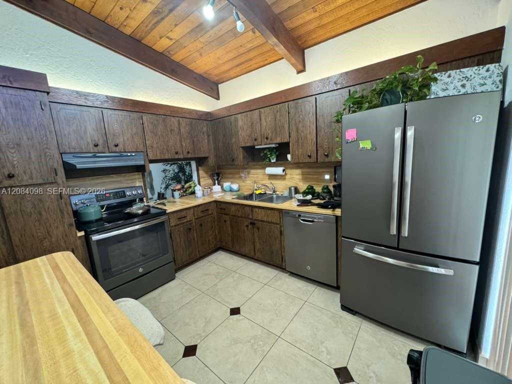 332 Briarwood Circle 2-19 — photo 7