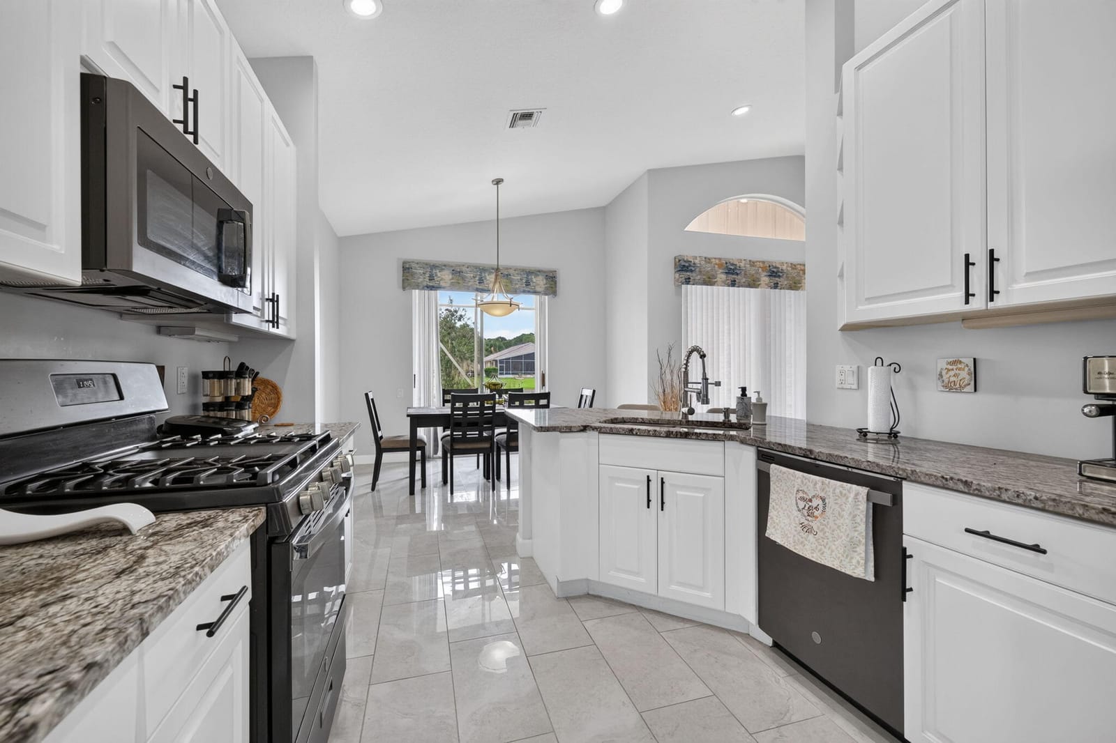 309 NW Toscane Trail — photo 9