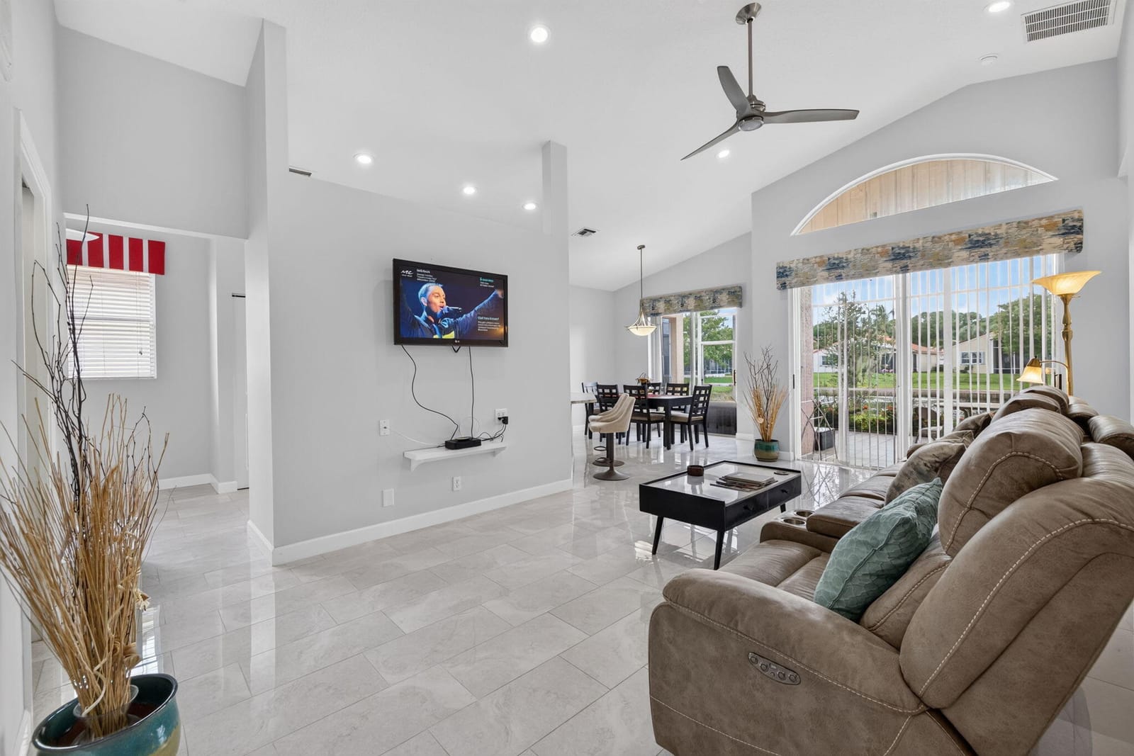 309 NW Toscane Trail — photo 4