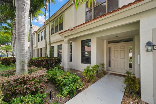 5780 Coach House Circle C, Coach Houses Of Town Place Ii Condo, Boca Raton, FL