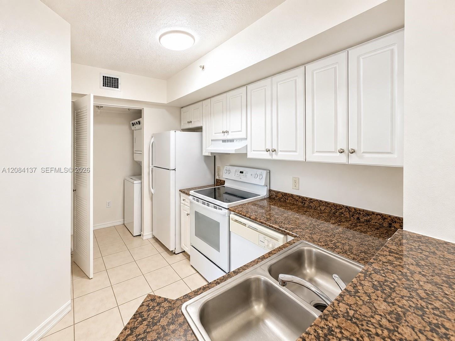 17622 NW 25th Avenue 201, Miami Gardens, FL 33056 photo 4