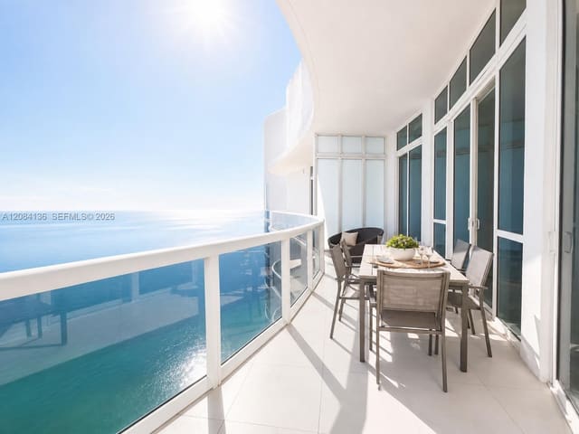 15901 Collins Avenue 4303, Sunny Isles Beach, FL 33160