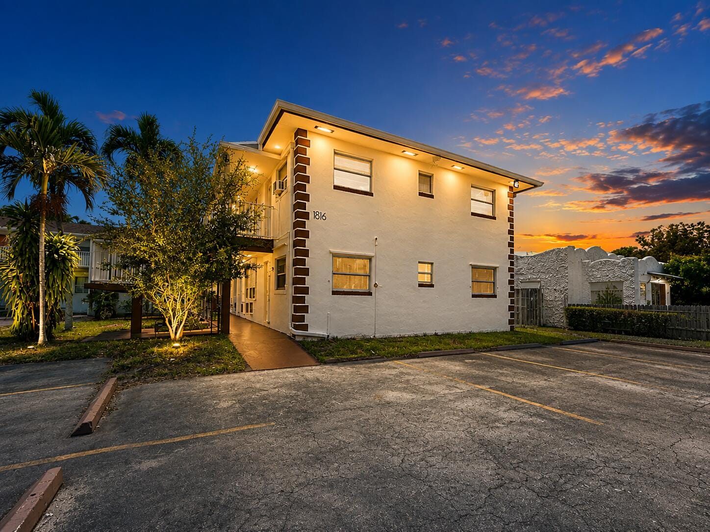 1816 Mckinley Street 7, Hollywood, FL 33020