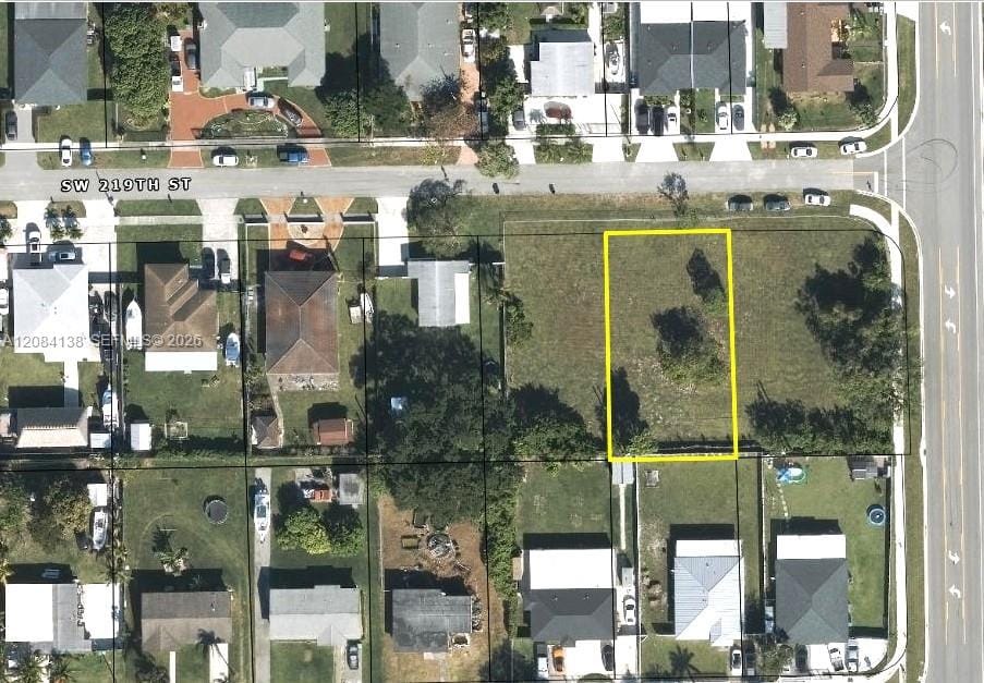 10710 SW 219 Street — photo 2