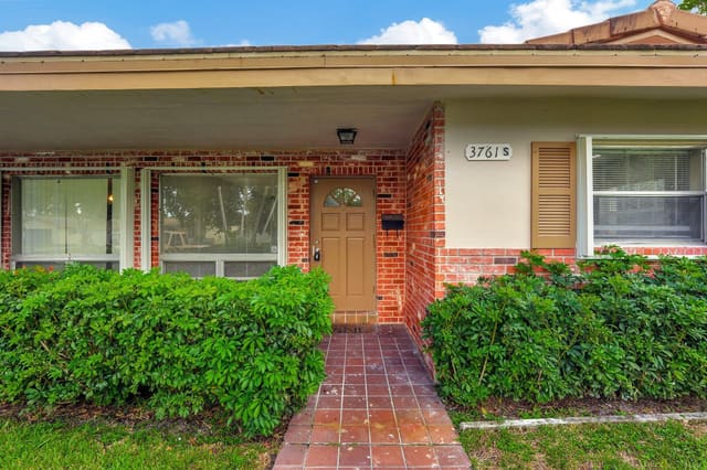 3761 NW 78TH Lane S S, Coral Springs, FL 33065