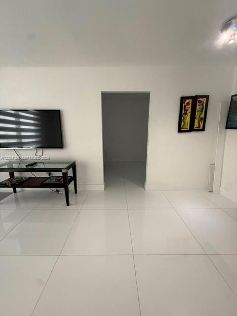 5555 Collins Avenue 4P — photo 5