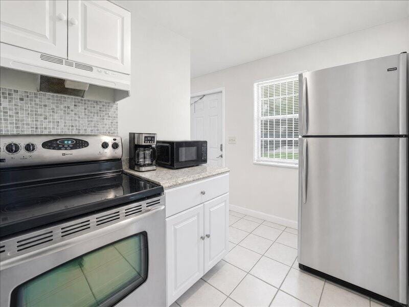91 NE 6TH Court — photo 11