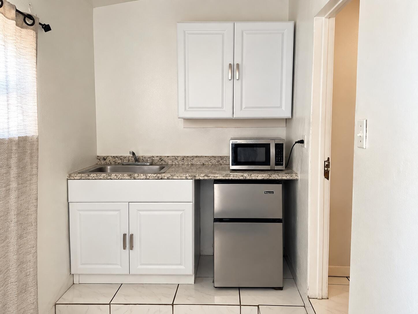 70 NE 174TH Drive, North Miami Beach, FL 33162 photo 21