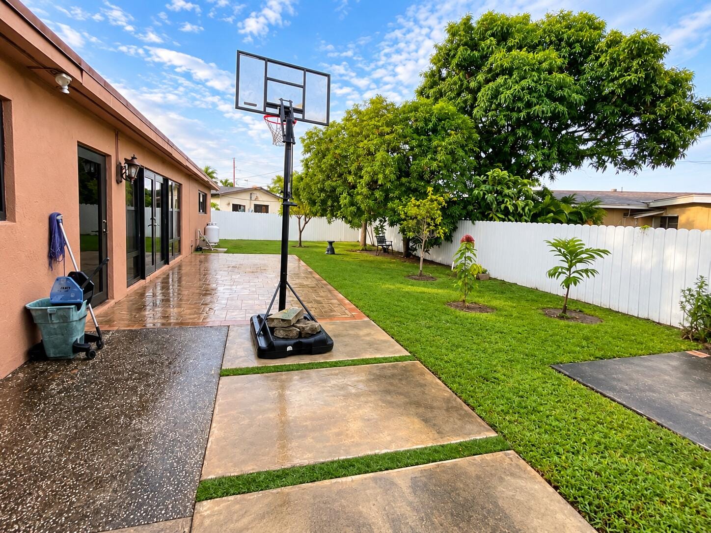 70 NE 174TH Drive, North Miami Beach, FL 33162 photo 23
