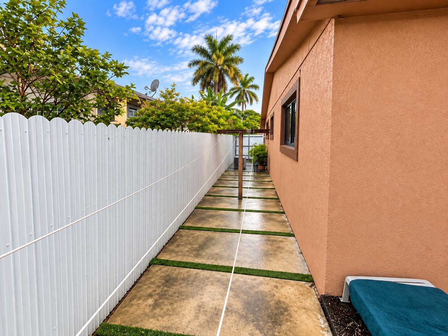 70 NE 174TH Drive, North Miami Beach, FL 33162 photo 26