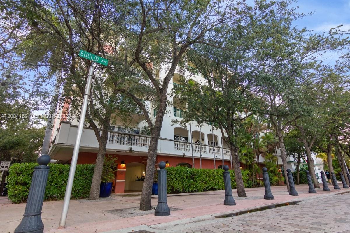 300 Euclid Avenue 209, Miami Beach, FL 33139 photo 13