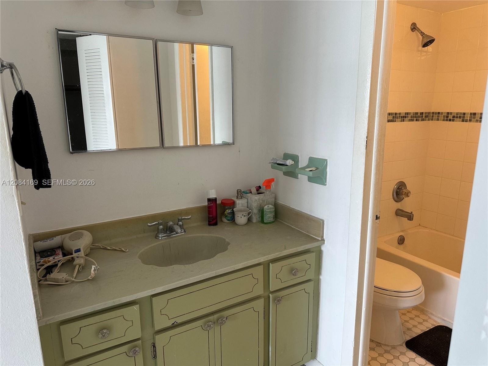 3665 NE 167th Street 307 — photo 7