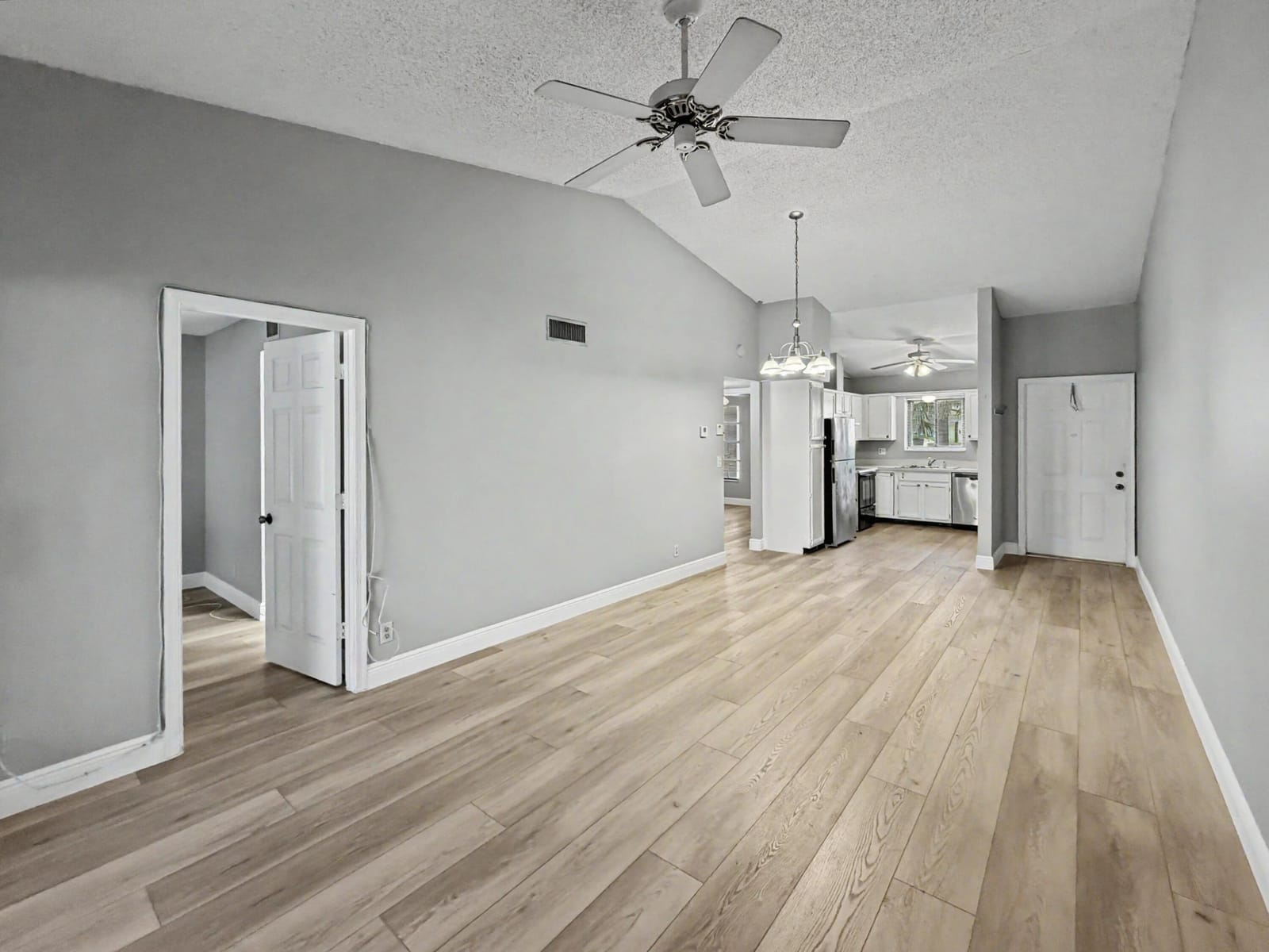 330 Palmwood Place 210, Boca Raton, FL 33431