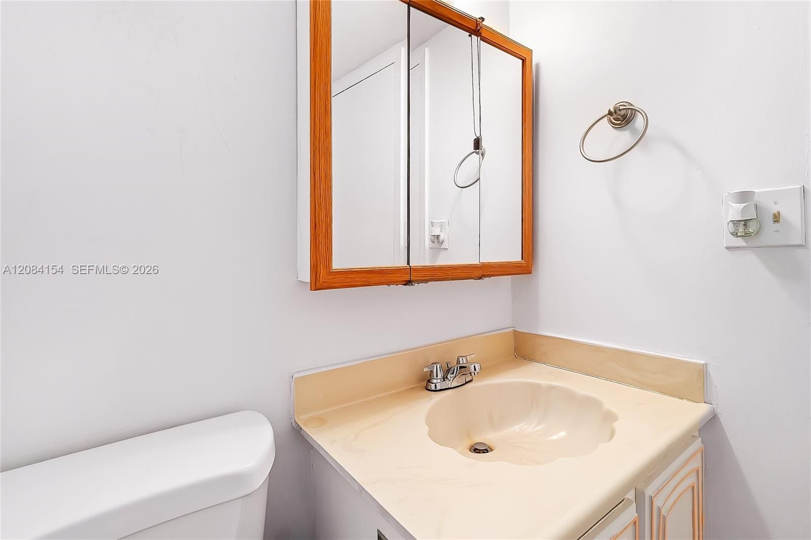 800 Parkview Drive 901, Hallandale Beach, FL 33009 photo 16